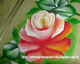 pintura em tecido rosa passo a passo