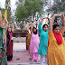 विश्व योग दिवस को लेकर महिला योग समिति द्वारा किया जा रहा योगाभ्यास