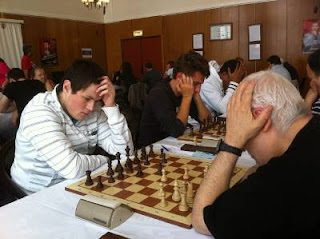 Echecs à Dieppe : Albert Frank (1920) 1/2 Fabien Guilleux (2388) © Chess & Strategy