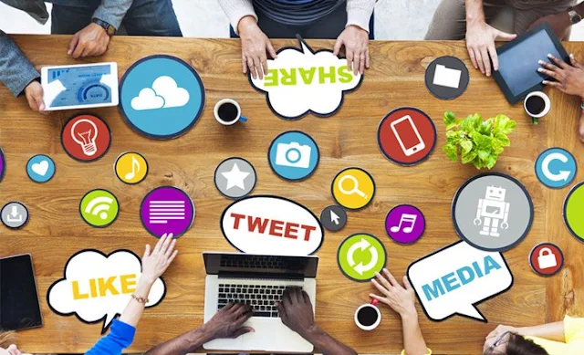 5 Ways To Promote Your Small Business on Social Media : eAskme