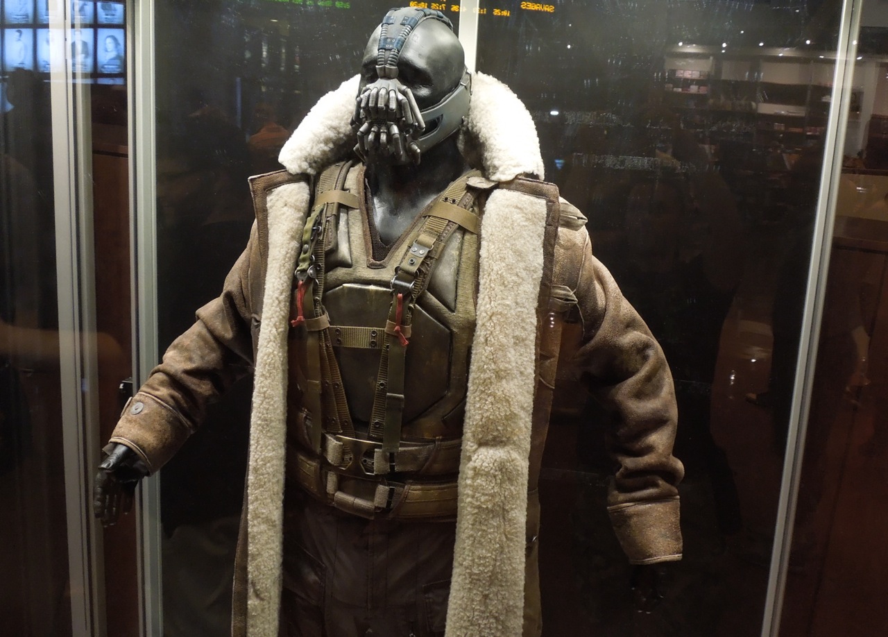 Hollywood Movie Costumes and Props Tom Hardy's Bane costume from The