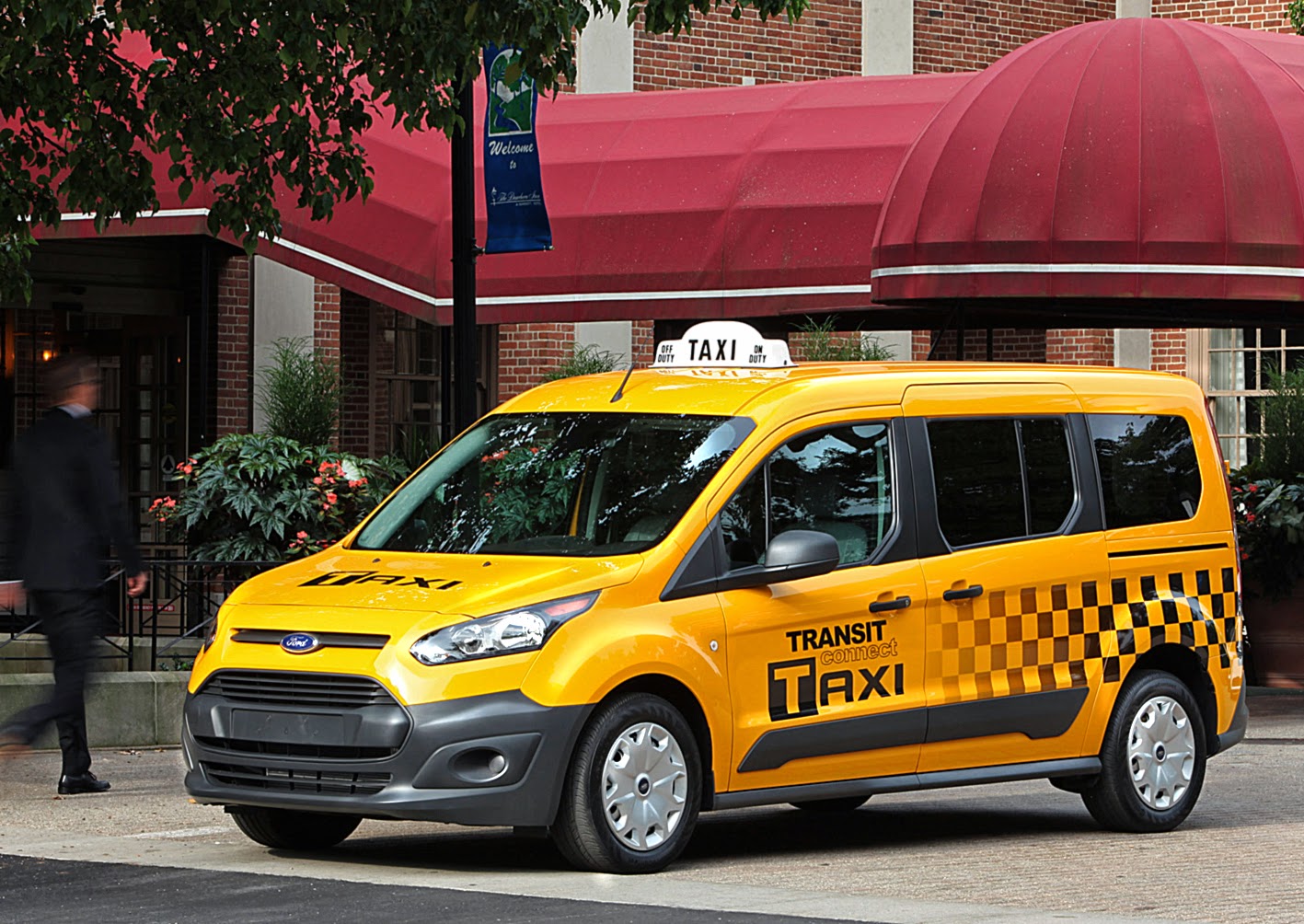 Revista EL REMOLQUE: EE.UU.: Ford Transit Connect Taxi Revista EL REMOLQUE: EE.UU.: Ford Transit Connect Taxi