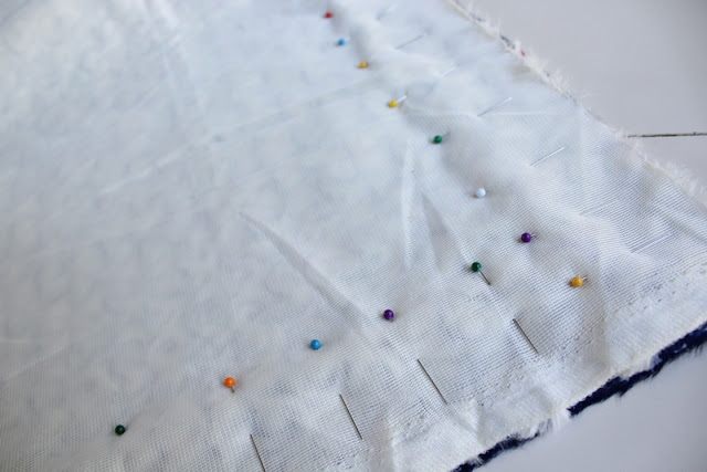 15 Minute Baby Minky Blanket | Whip up this sweet little baby minky blanket in no time at all! These come together so quickly. #minkyblanket #babyblanket #sewing #sew #isew| www.sewwhatalicia.com