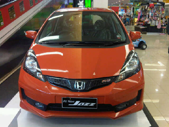 mobil_honda_jazz.jpg