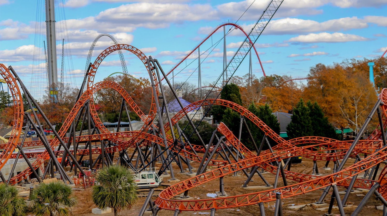 NewsPlusNotes: Carowinds Places Final Piece of Copperhead Strike Track NewsPlusNotes: Carowinds Places Final Piece of Copperhead Strike Track
