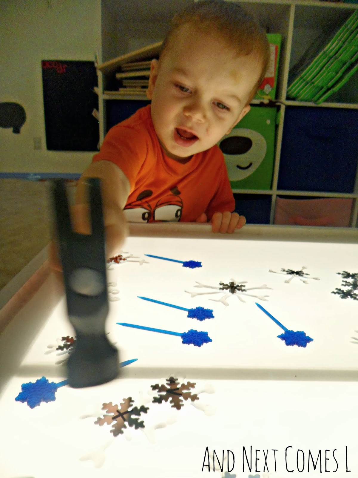 Snowflake Light Table Play & 14 Other Christmas/Winter Fine Motor Light