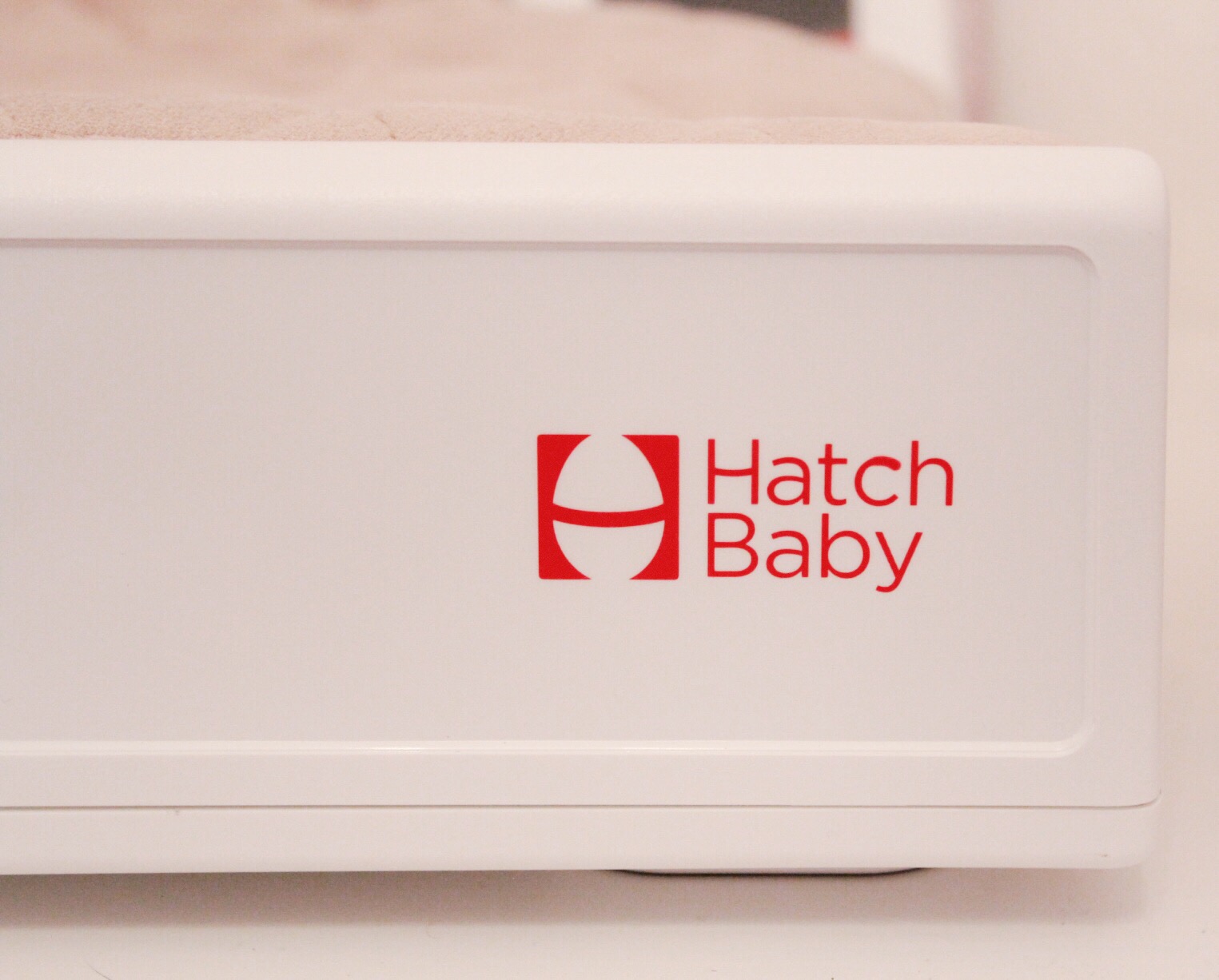Laura & Co. Hatch Baby Smart Changing Pad