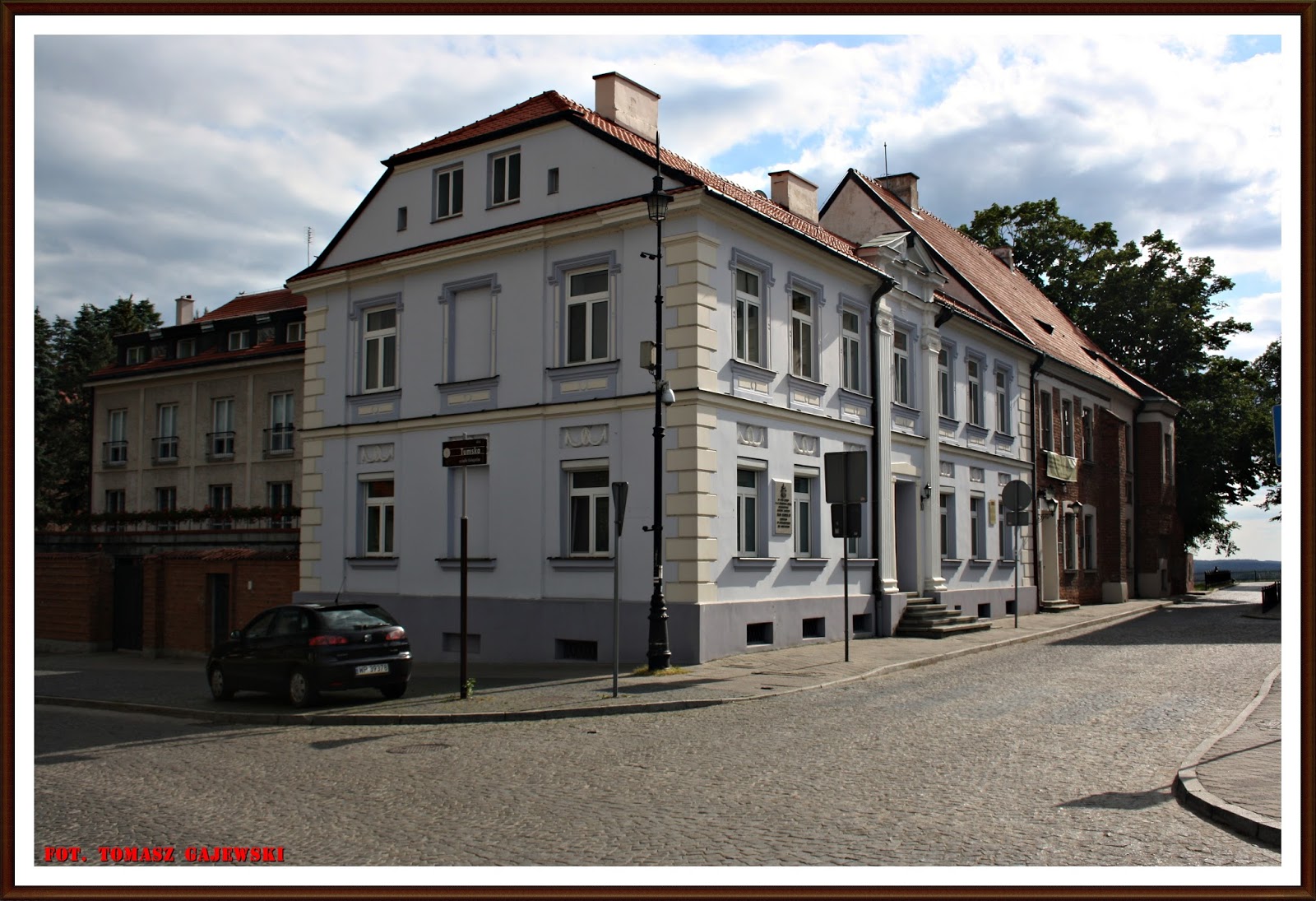 Zamki, pałace, dwory wycieczki z pasją ZABYTKI W PŁOCKU DOM BISKUPI