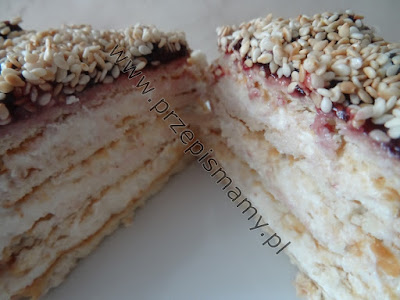 Ciasto bez pieczenia "Chałwowiec" Ciasto bez pieczenia "Chałwowiec"