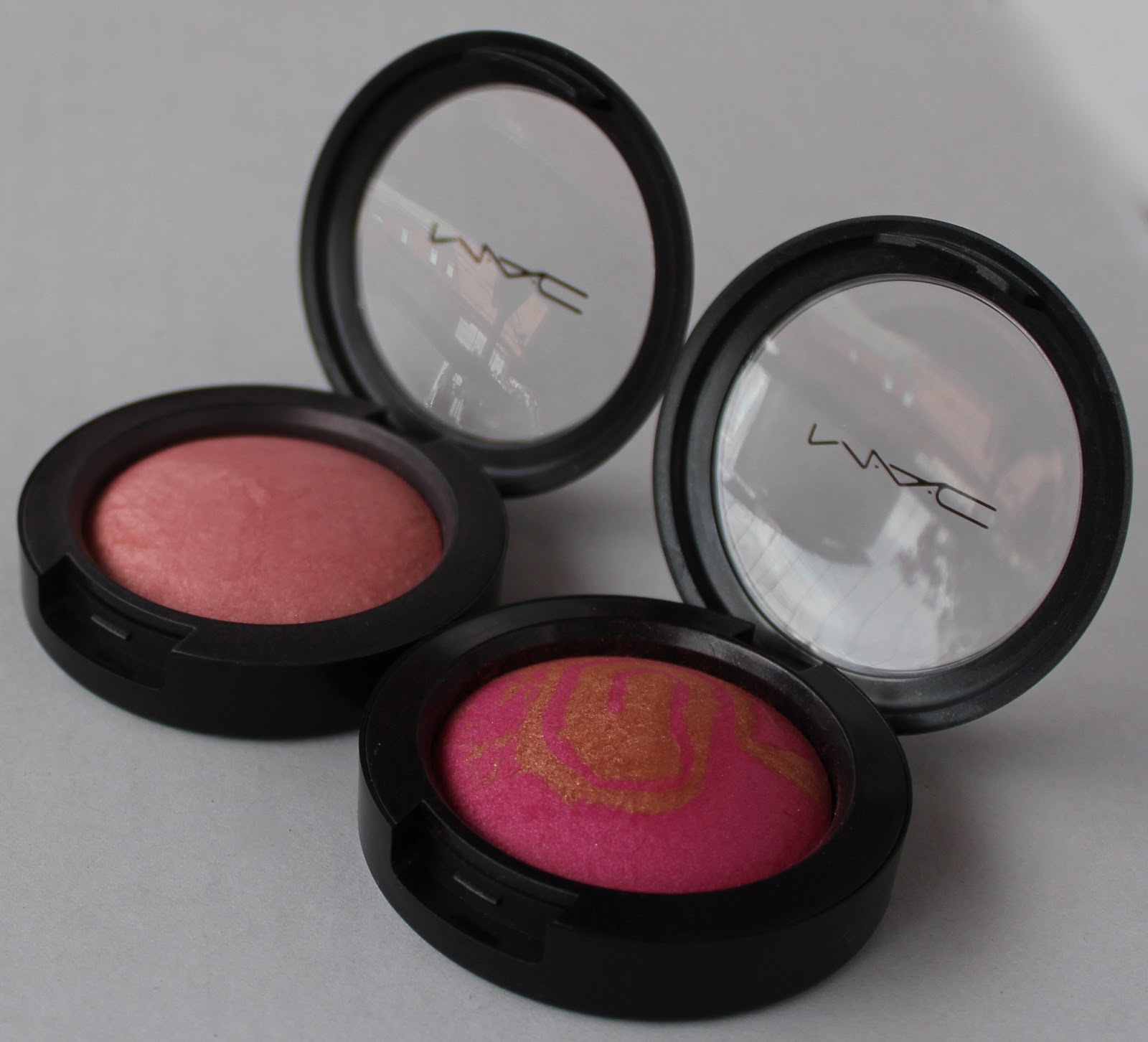 MAC mineralna rumenila DAINTY i SUPERNOVA - MAKEUP ARENA