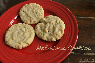 Delicious Cookies is a Classic Family Favorite - a buttery, shortbread cookie with an added crunch #ChristmasCookies #ChristmasCookiesWeek #sponsored