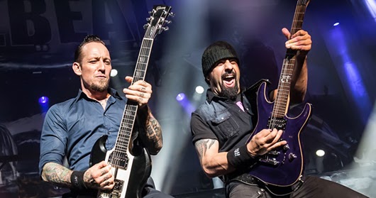 Traduzco Canciones The Devil S Bleeding Crown Volbeat the devil s bleeding crown volbeat