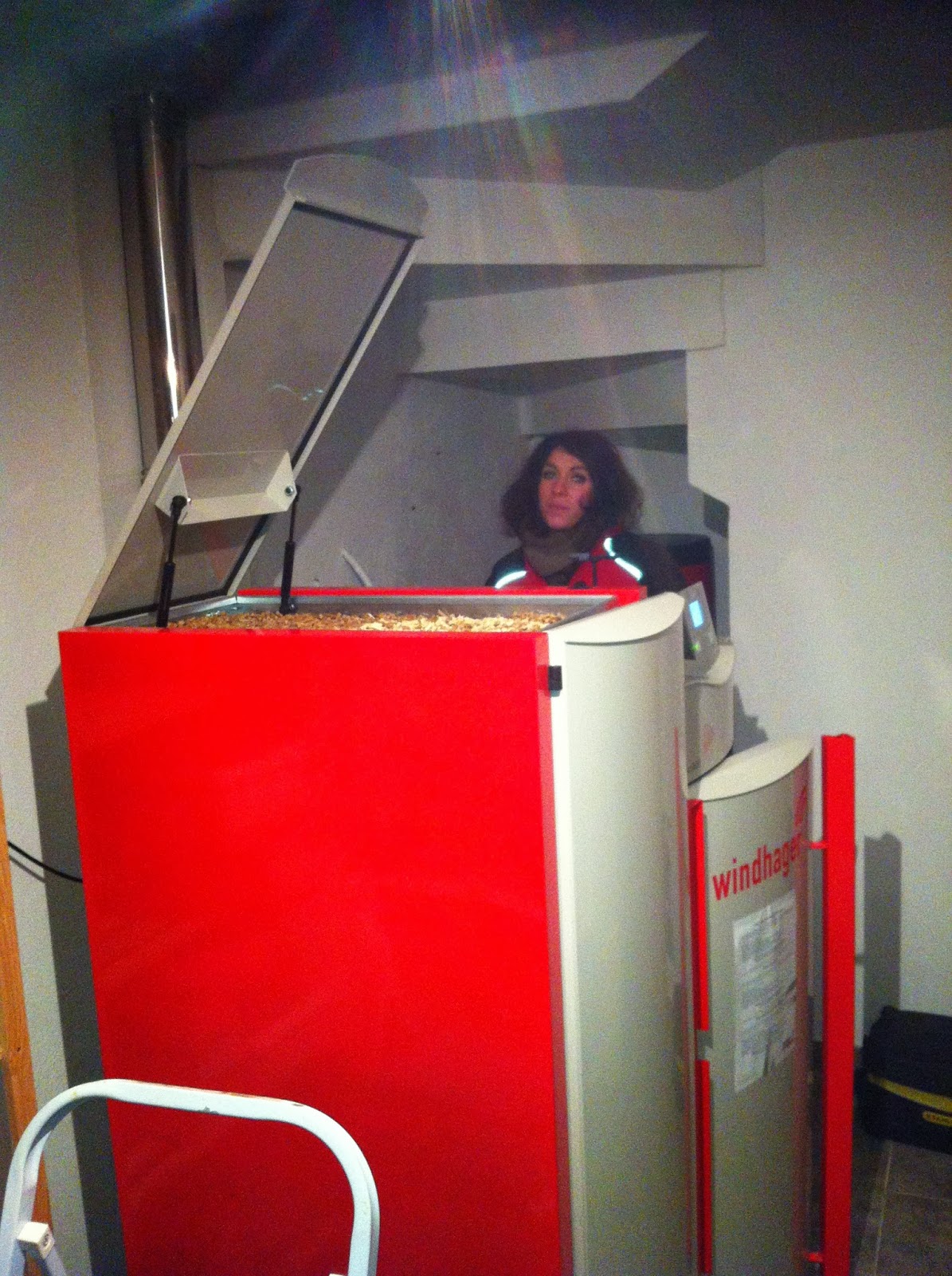 Caldera de pellet automática en suelo radiante, Burgos. - Ecocalderas