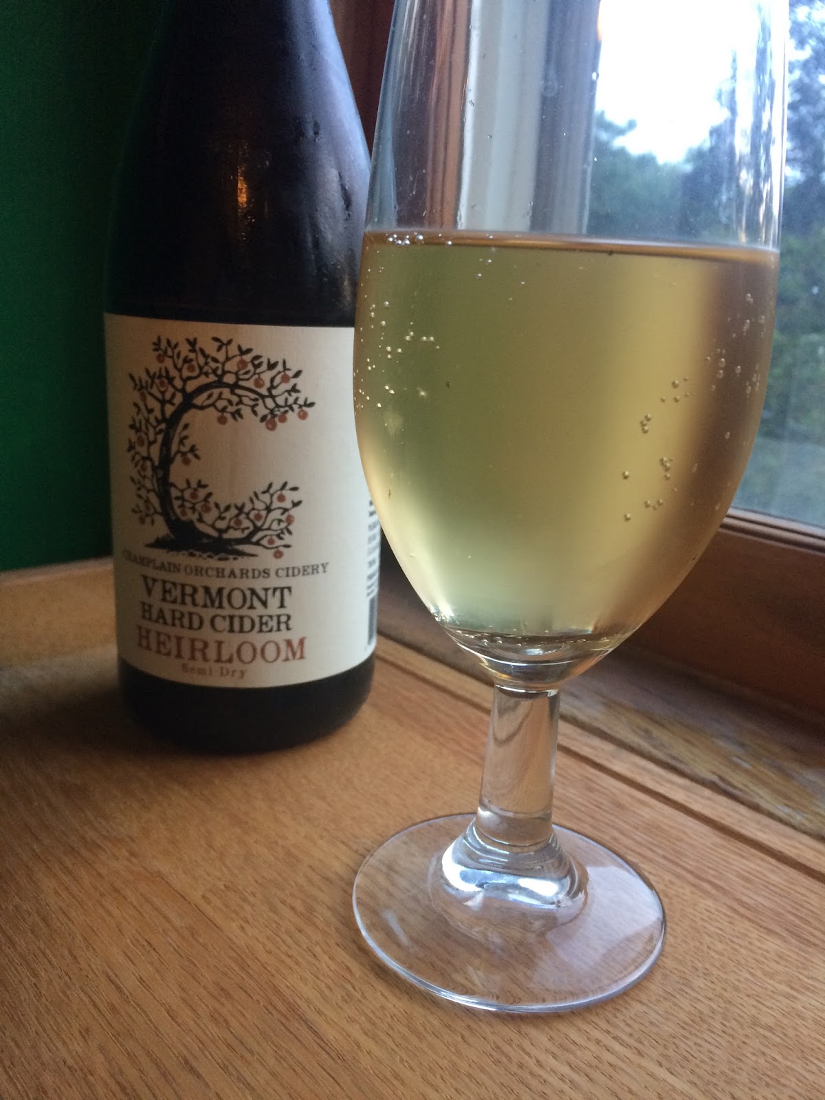 Along Came a Cider Cider Review Champlain Orchards Cidery Heirloom