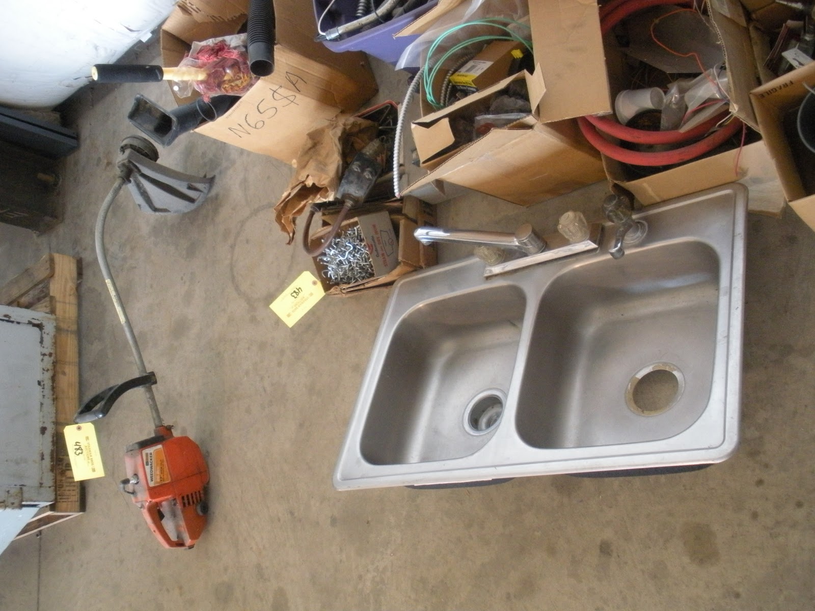 Kitchen Sink Dealers