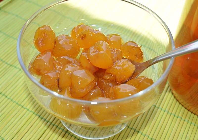 джем махеевъ клубника 300 г. десерт из ягод и сгущенки. ягоды со сгущенкой. дефекты вишня быстрозамороженная отзывы. клюква с мёдом и орехами.