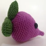 http://www.craftsy.com/pattern/crocheting/toy/beetsy---the-adorable-beet/127358?rceId=1448095981522~3tp3cap8