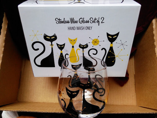 cat wine glasses