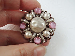 custom made pearl brooch with pink