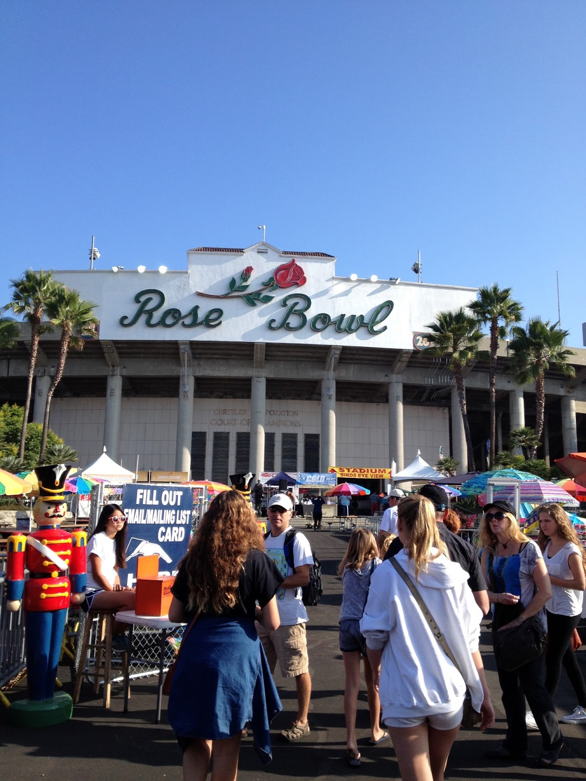 The Pasadena [Rose Bowl] Flea Market (and coming home)