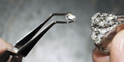 Why Buy an Antique Crystal Jewelry