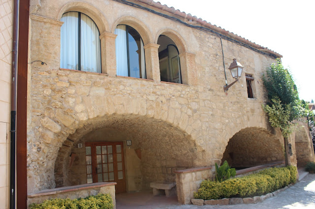 Pueblo medieval de Bajo Ampurdán. Gerona