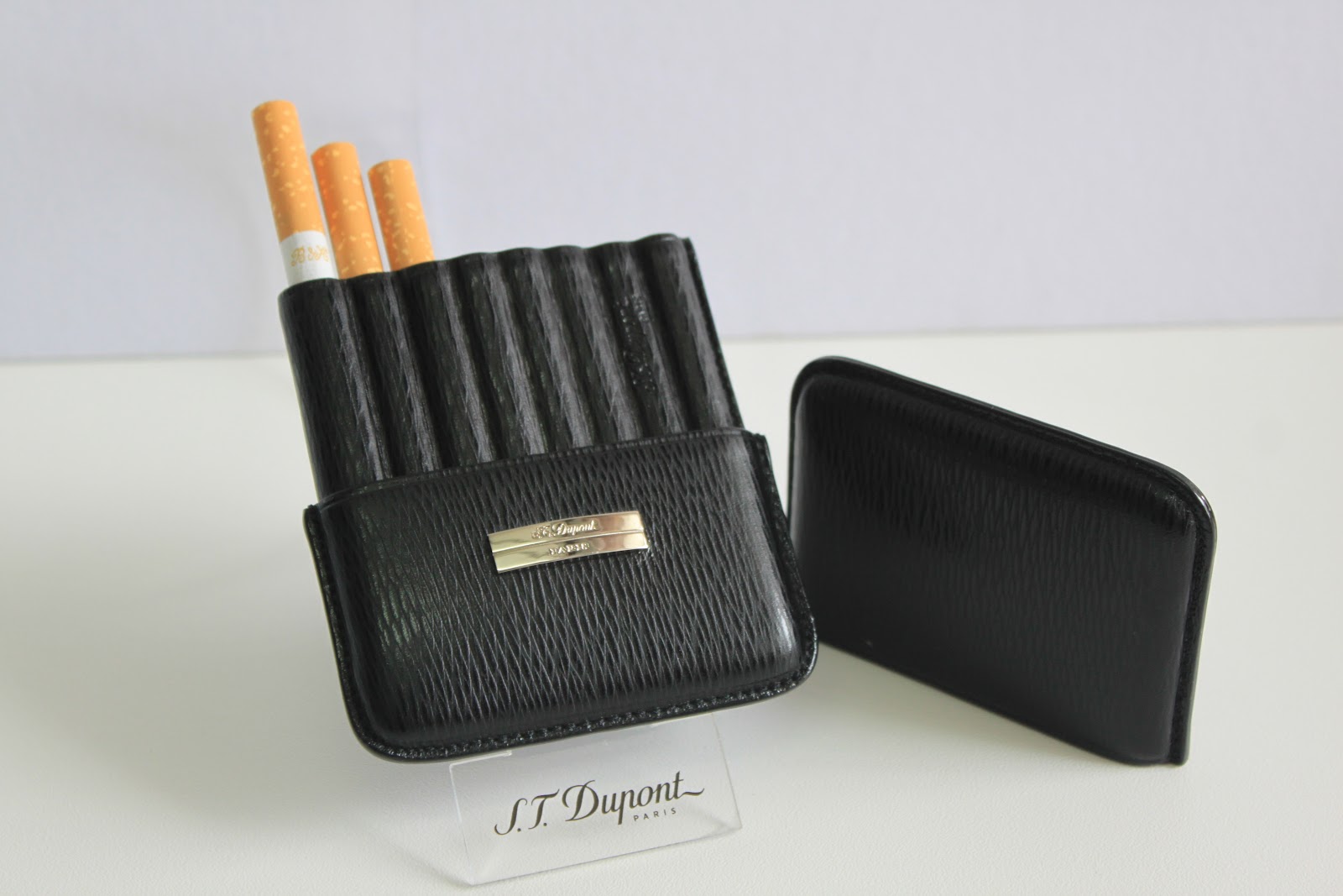 ziq S.T. DUPONT collections ORIGINAL S.T.DUPONT CIGARETTES LEATHER