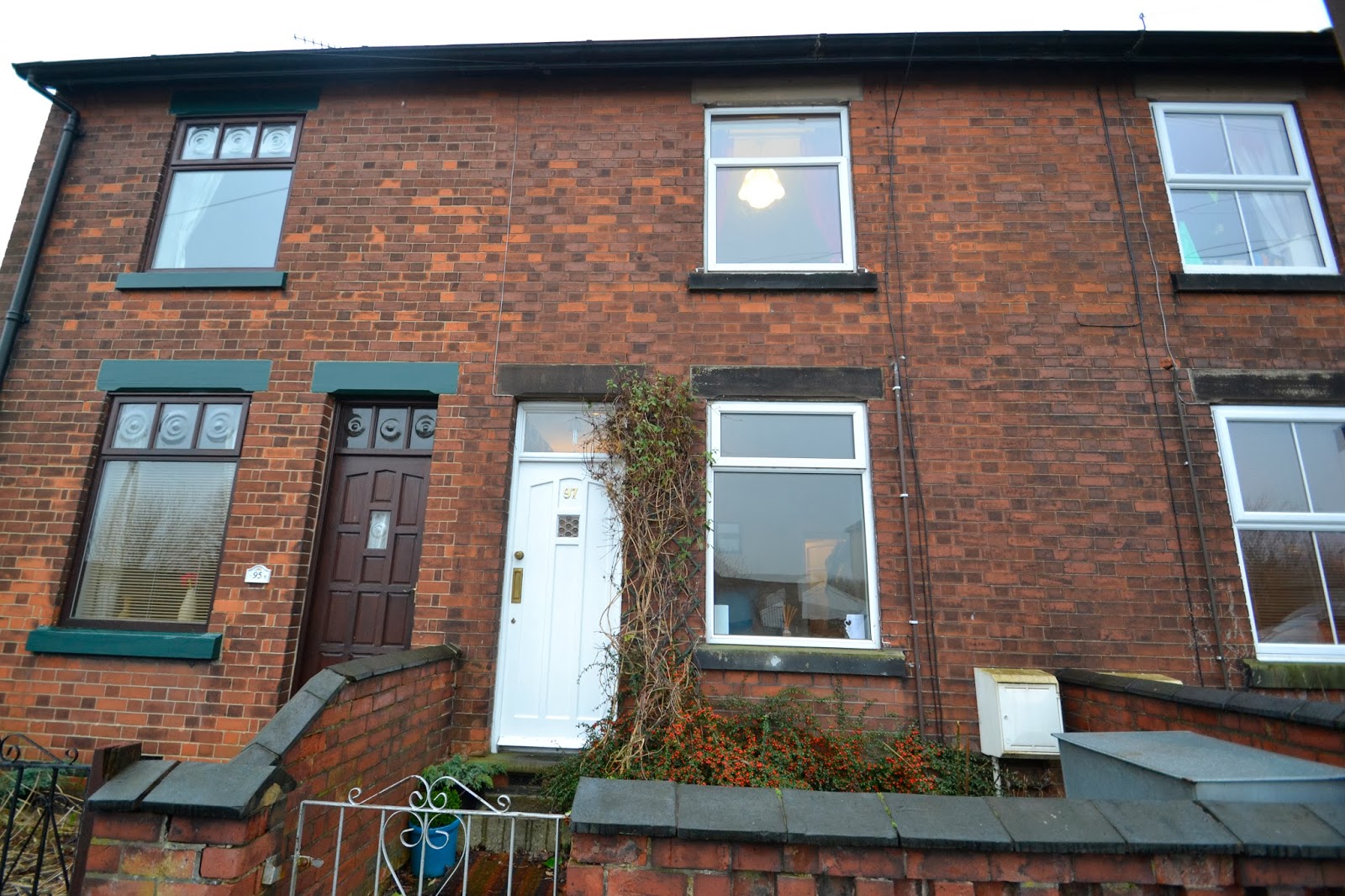 Grant's of Derbyshire New On The Market! Two Bedroom Cottage For Sale