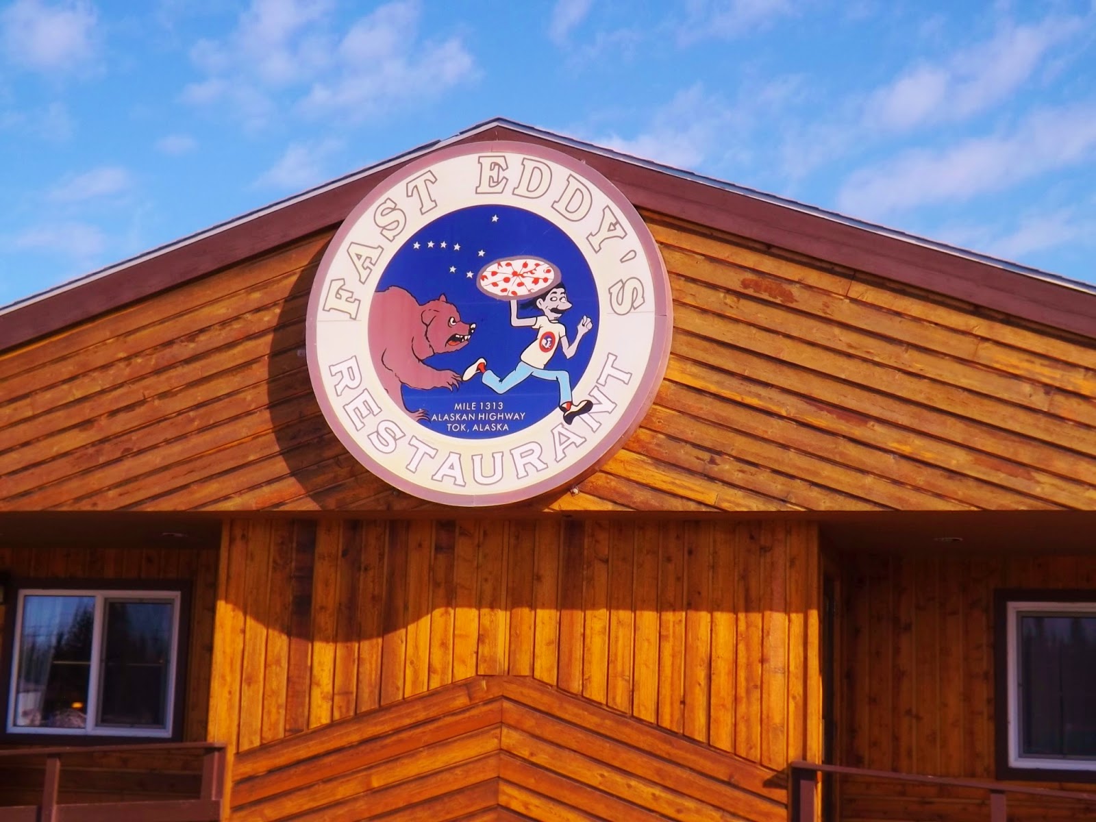 camp and cottage living Tok Alaska Drive