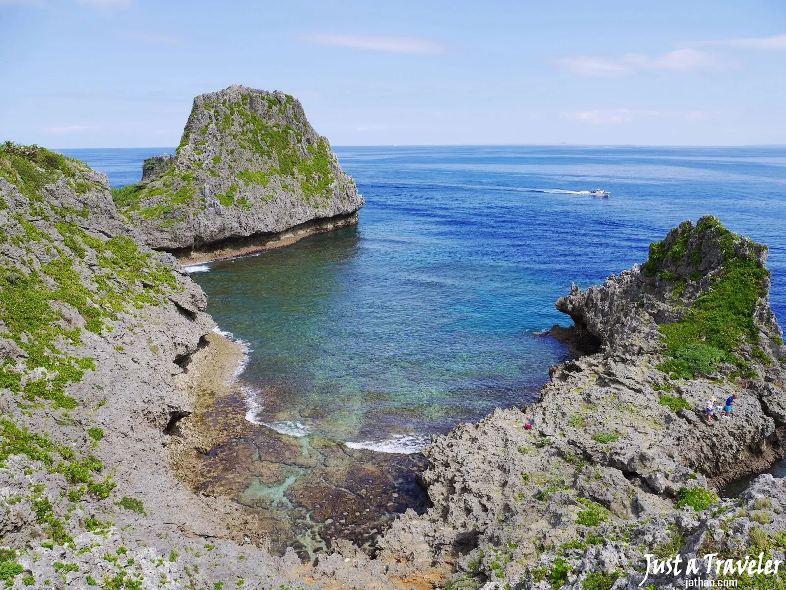 沖繩-沖繩景點-推薦-真榮田岬-青之洞窟-潛水-浮潛-沖繩自由行景點-沖繩中部景點-沖繩旅遊-沖繩觀光景點-Okinawa-attraction-maeda-cape-blue-cave-Toruist-destination