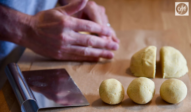 Shaping the masa dough into little balls