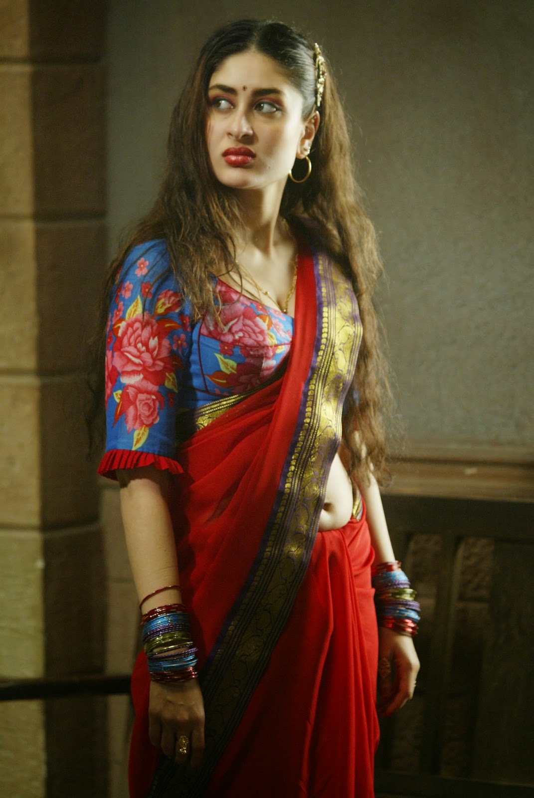 Kareena Kapoor unseen Super Sexy Stills From 2003 Film Chameli - Kapoor