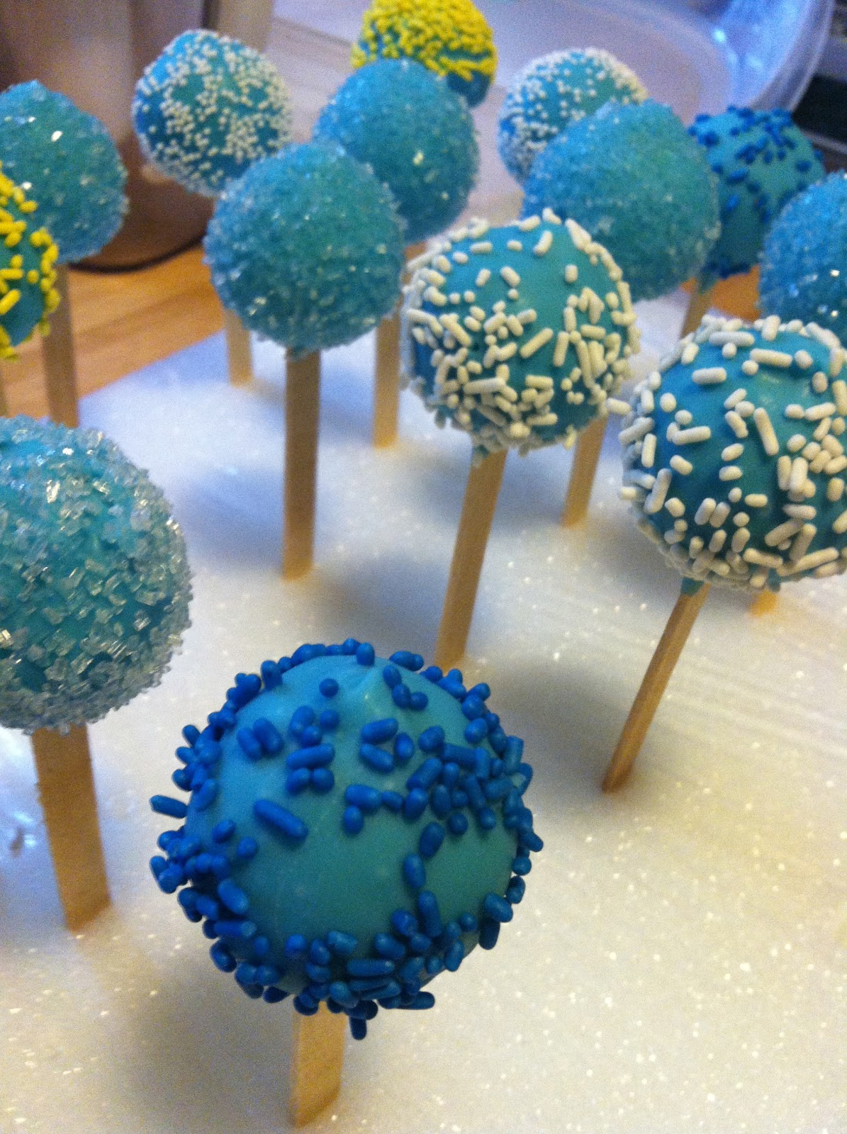 A Little Something Sweet: Boy Baby Shower Cake Pops