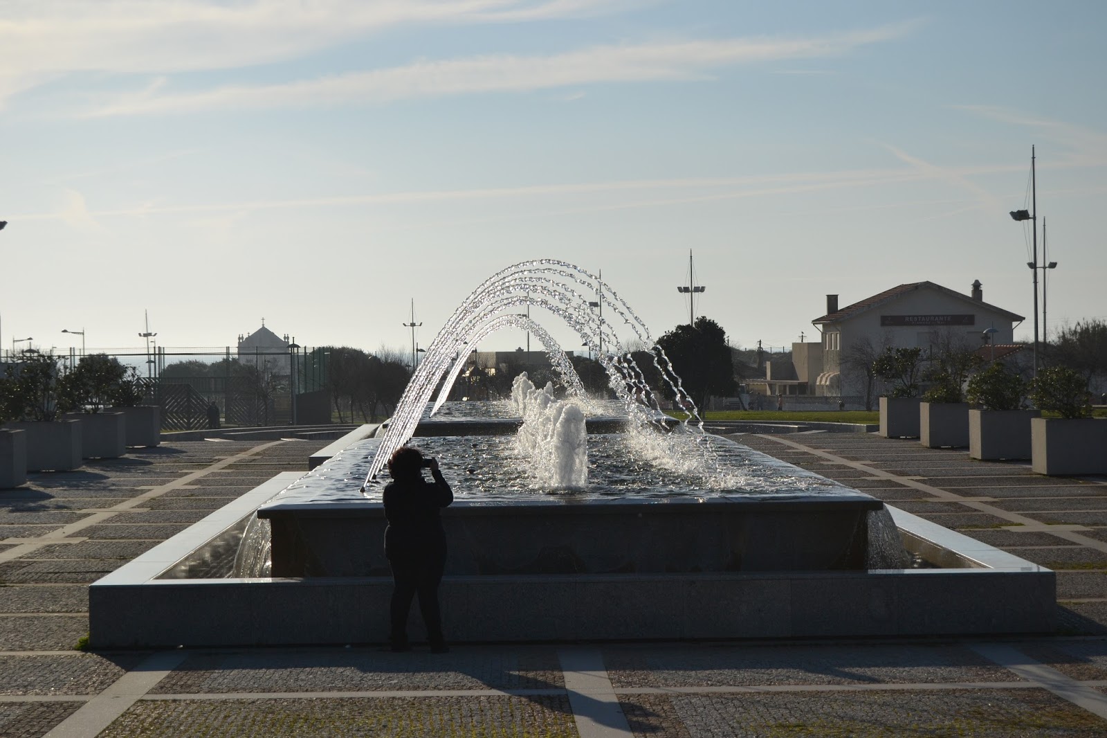 Os olhares da Gracinha! Alameda do Senhor da Pedra