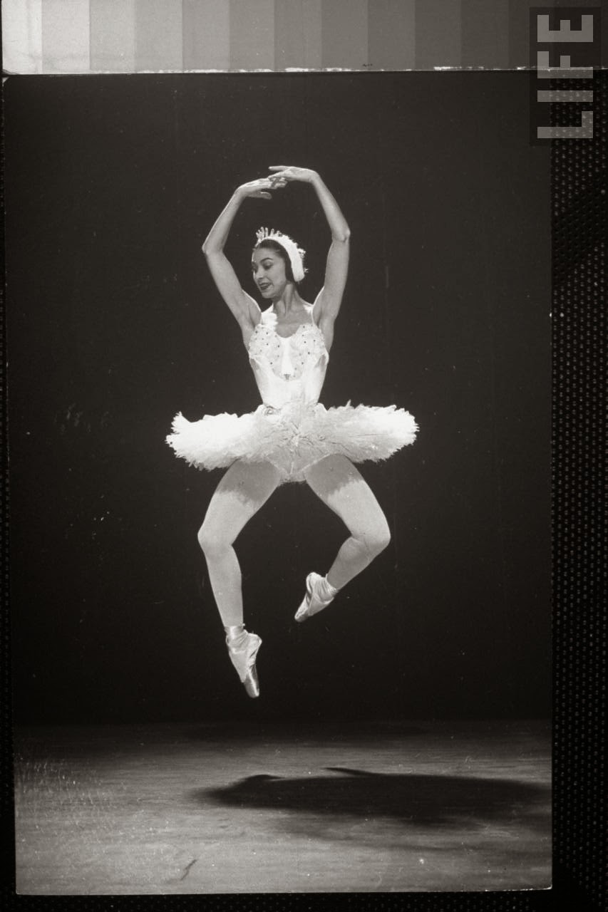 Балерина фонтейн 5 букв. Марго Фонтейн. Балет Марго Фонтейн. Дама Марго Фонтейн. Мари Фонтейн балерина.