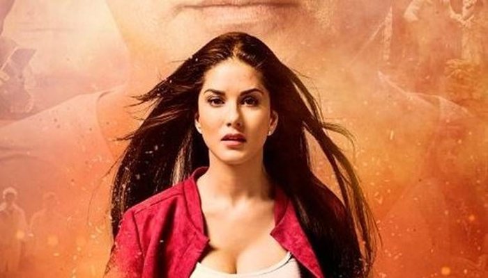 Sunny Leone First Look in Tera Intezaar Film Tera Intezaar First Look of Sunny Leone