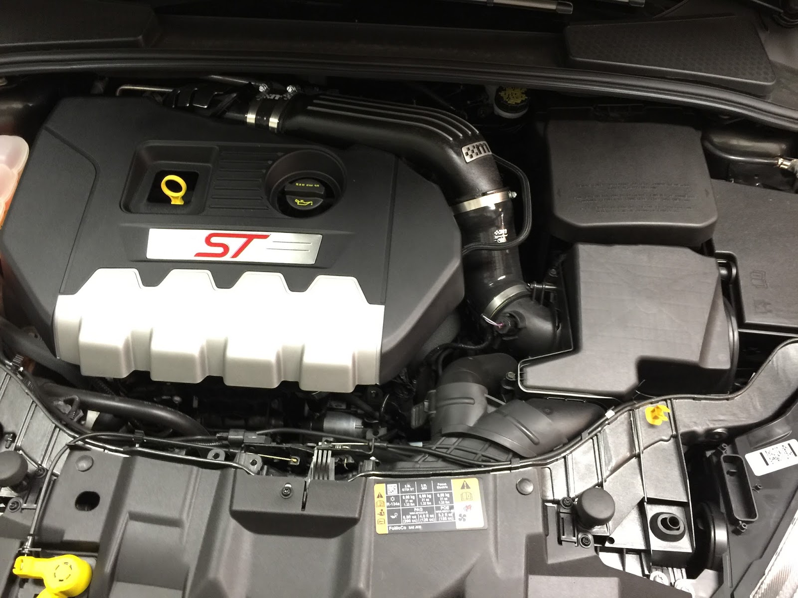 2016 Ford Focus ST installed the Mountune Intake today...