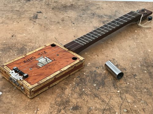 Tips Membuat Gitar Elektrik Dari Barang Bekas