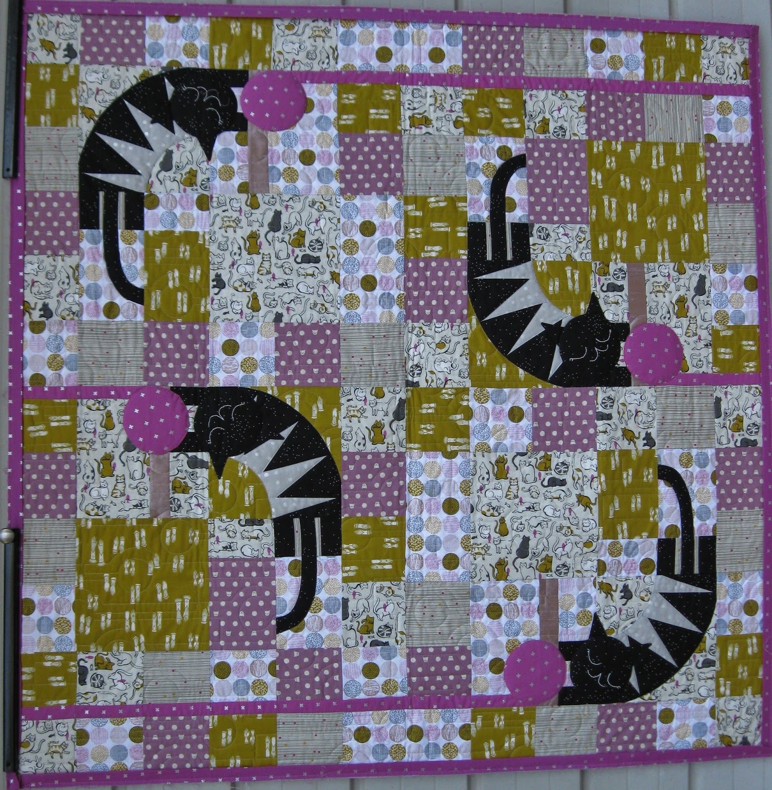 Moonbear Longarm Quilting Cat Lady Quilt