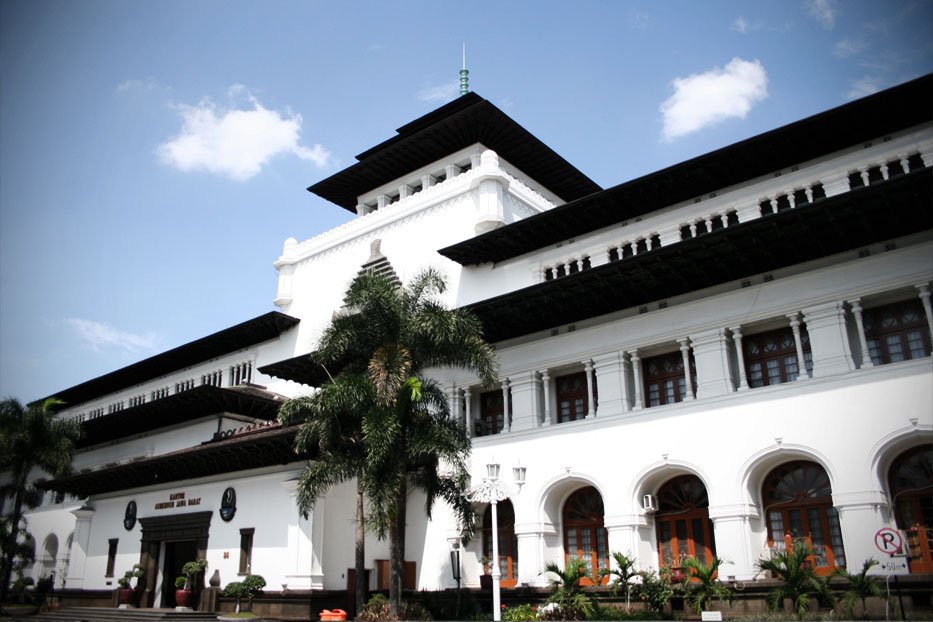 Daftar Lengkap Perguruan Tinggi Di Bandung