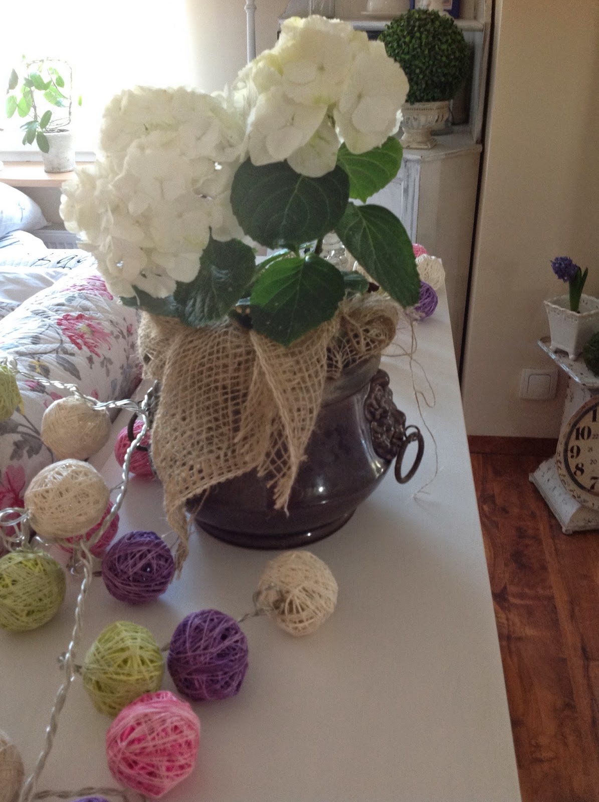  DIY Cotton Ball Lights