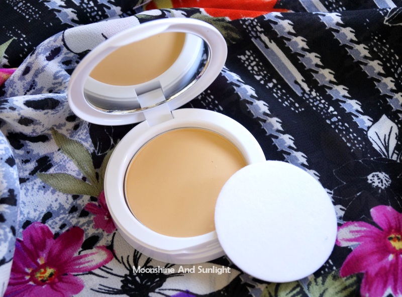Maybelline White SuperFresh Compact in SHELL Review