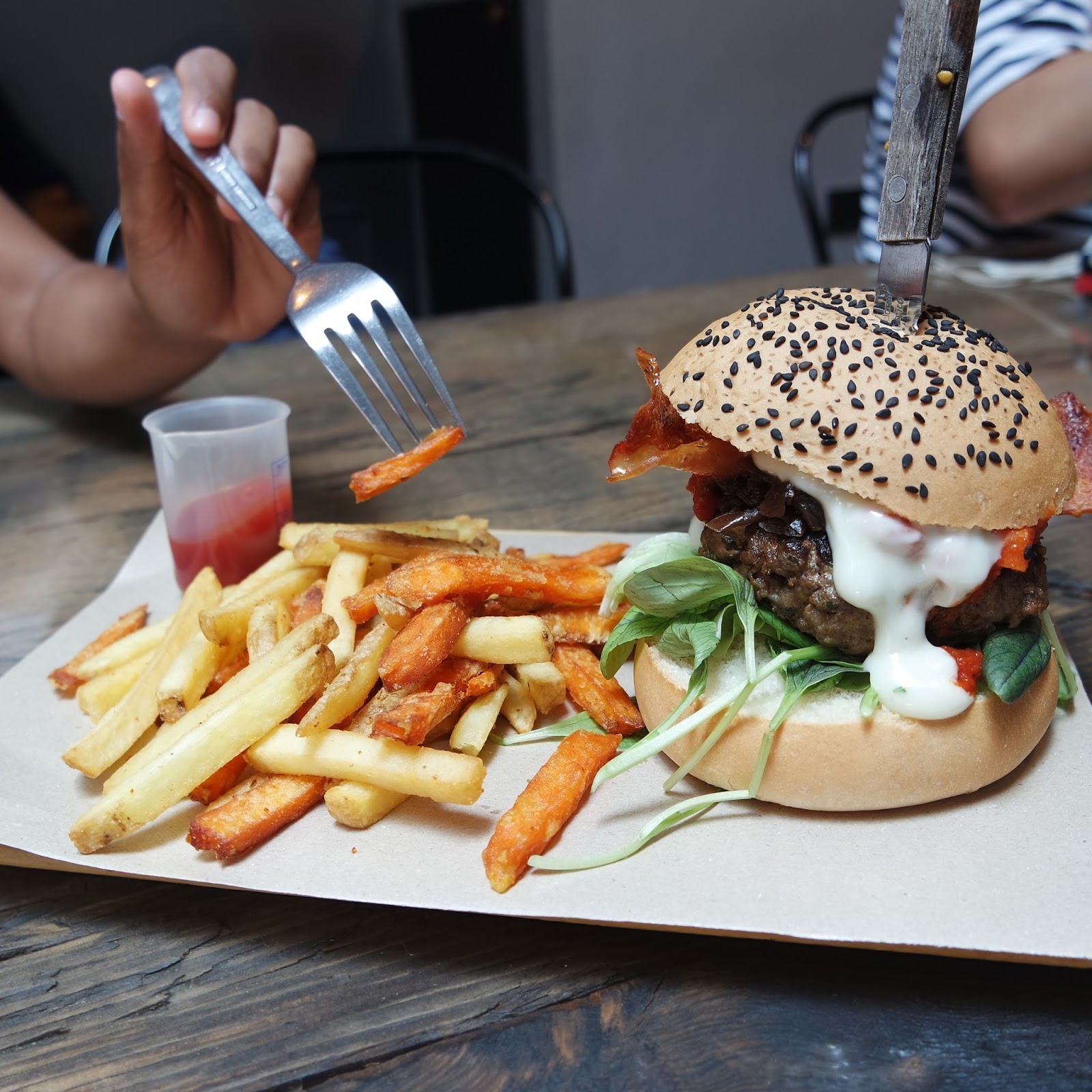 The Lab SG Review Halal cafe in Bugis ♕ HerPenandFork