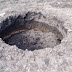 Un misterioso cráter apareció en una aldea al sur de los Urales en Rusia