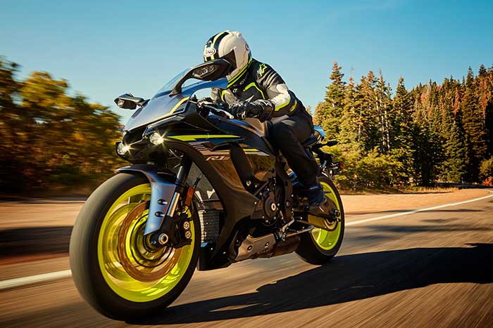 YAMAHA YZF-R1S 2016-2017 Workshop Repair Service Manual