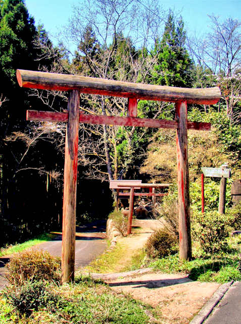 More glimpses of unfamiliar Japan: Tamatsukuri Fertility Shrine