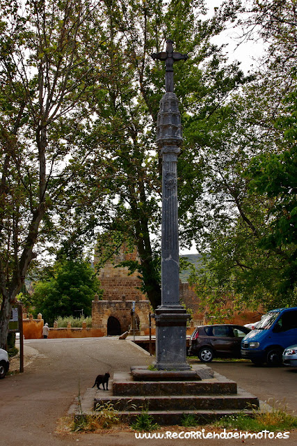 Crucero del monasterio de Veruela