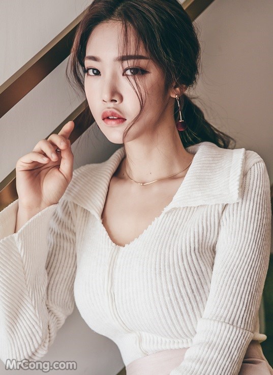 Beautiful Park Jung Yoon in the January 2017 fashion photo shoot (695 photos) photo 12-4