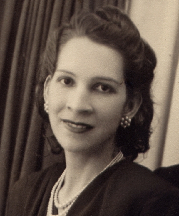 Sara Pinto's Instagram, Twitter & Facebook on IDCrawl