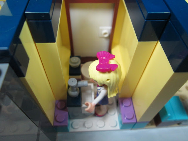 Set LEGO Friends 41005 Heartlake High Regresso à escola